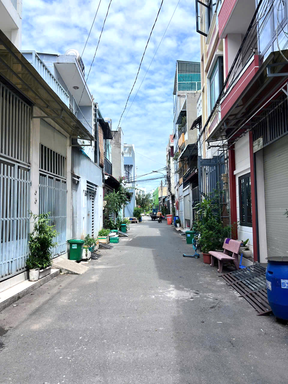 Bán Nhà 2 Tầng Đẹp – 55m² – Hẻm Xe Tải 5m – Gần Vincom Lê Văn Việt – Giá 4.6 Tỷ SHR Tăng Nhơn Phú A - Ảnh chính